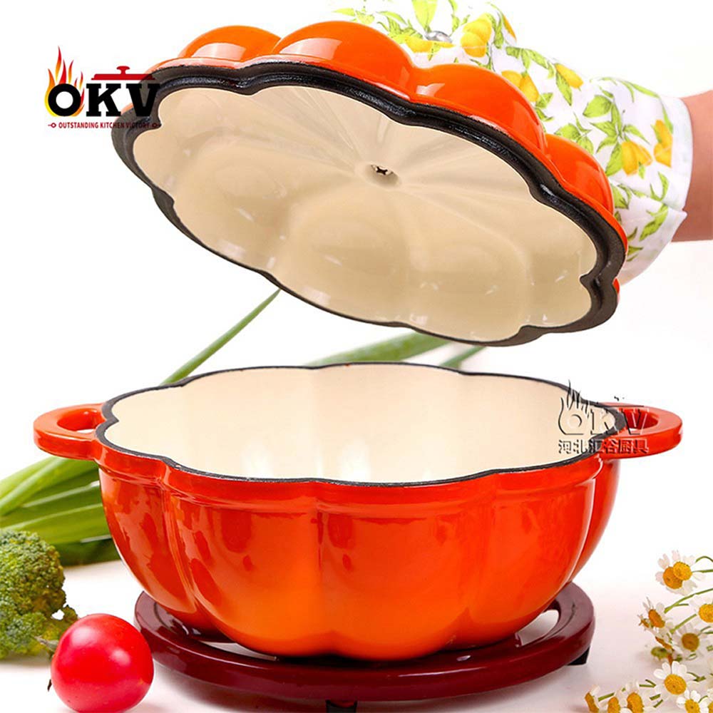 Applicable to：Casserole Dish with Lid Suitable for gas,oven,electric ceramic stove,Induction cooker Prohibit the use of microwave ovens Features：No chemical ingredients,safe and healthy,it is the perfect formula for long-term kitchen companion.high-end elegance,with bright colors,giving a different visual impact Pumpkin Casserole Dish：The cast iron casserole allows you to easily make a variety of foods,improve food quality,fresh soups,rich flavors,and easy to enjoy.High temperature resistance,cold and heat resistance,smooth glazed appearance,warm and delicate touch. New Cooking Method：The enamel pot is suitable for cooking,releasing the trace elements required by the human body,such as minerals,to maintain the original taste of the food,and to make the cooking of the dishes more delicious. The Best Gift：beautifully packaged,is the best Halloween,Christmas,childbirth,birthday gift,does not occupy the place in the kitchen