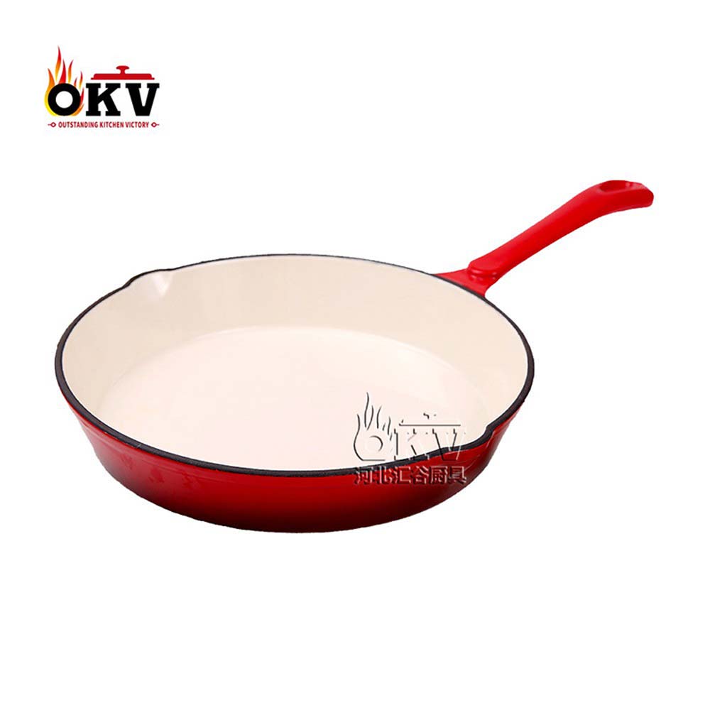 Non-stick coating - The 9.5-inch non-stick pan has three coats of non-stick coating on the inside and outside surfaces. The pan is super non-stick, so you can prepare your favorite dishes with minimal oil Large cooking area - With a 9.5 "cooking surface, this red pan cooks effortlessly, even for large portion sizes, making it ideal for home cooking Healthy and non-toxic - This skillet is free of PFOA, lead and cadmium. It can lead to a healthier, more environmentally friendly cooking experience Uniform and fast heating - This red pan heats quickly and evenly thanks to the excellent thermal conductivity of the enamelled glaze and metal body One-piece handle - ergonomic handle that allows you to enjoy a comfortable, cool grip while cooking.